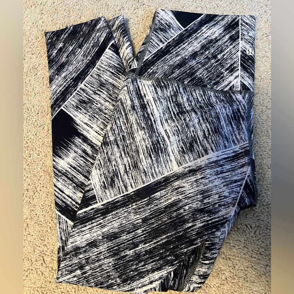 lululemon athletica Monochrome Patterned Leggings